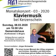 Klaviermusik bei Kerzenschein